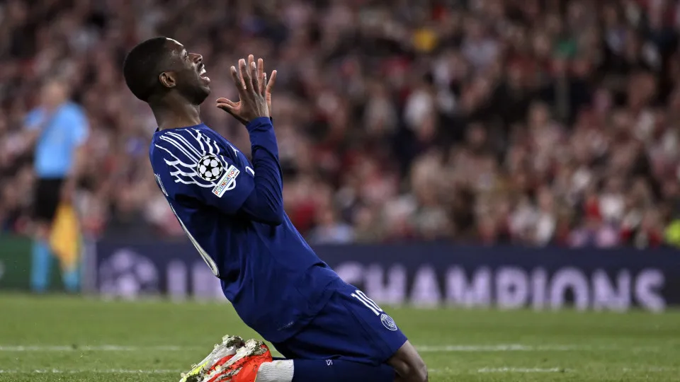 Dembélé sofre lesão e pode desfalcar PSG na Liga dos Campeões