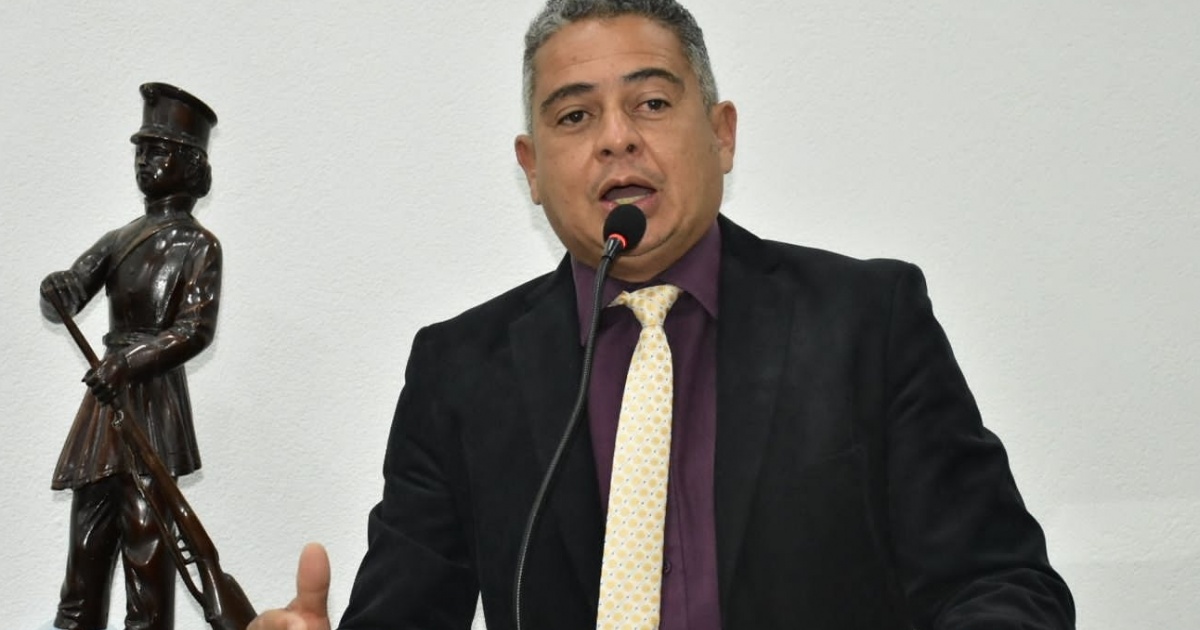 Vereador propõe aumento do número de vagas na Câmara de Feira de Santana